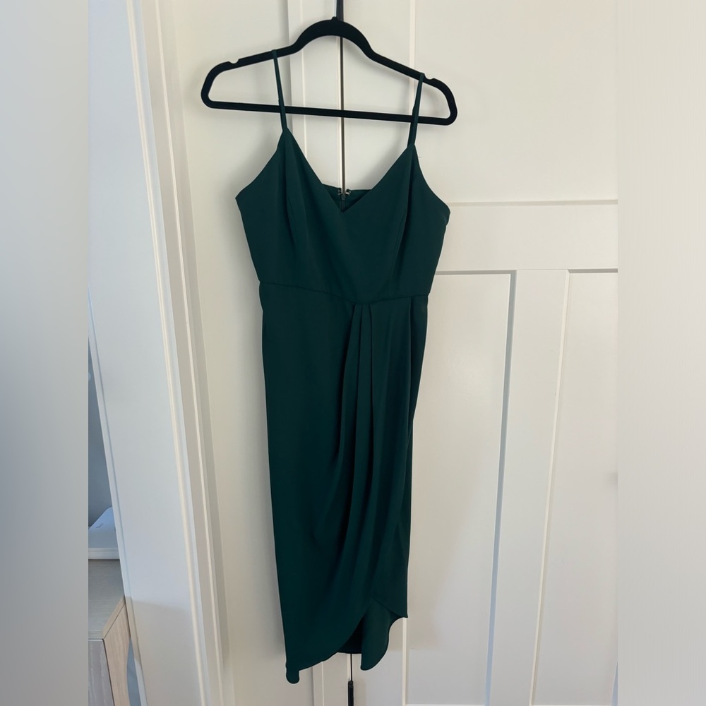 Elegant Green Women's Dress
